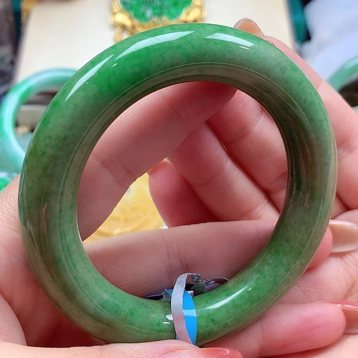 未镶嵌手镯翡翠翡翠