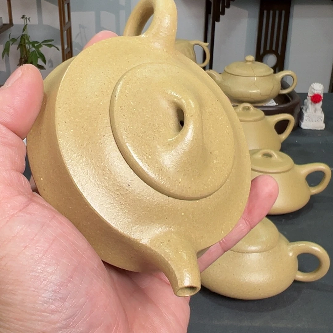 用***9紫砂茶壶梨皮周盘微瑕