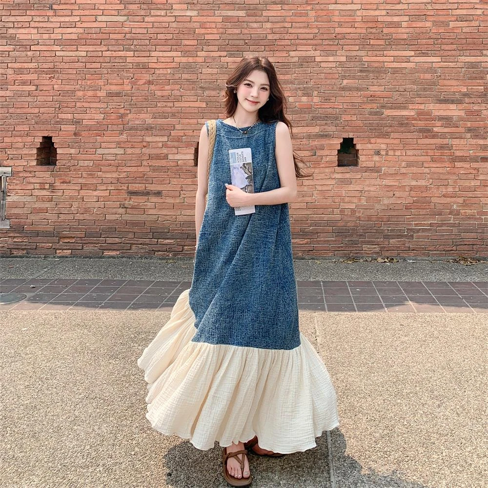 假两件拼接无袖背心连衣裙女夏肌理感氛围感独特漂亮流行穿搭长裙