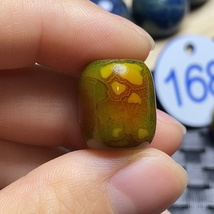 好***徒玛瑙/玉髓未镶嵌颈饰