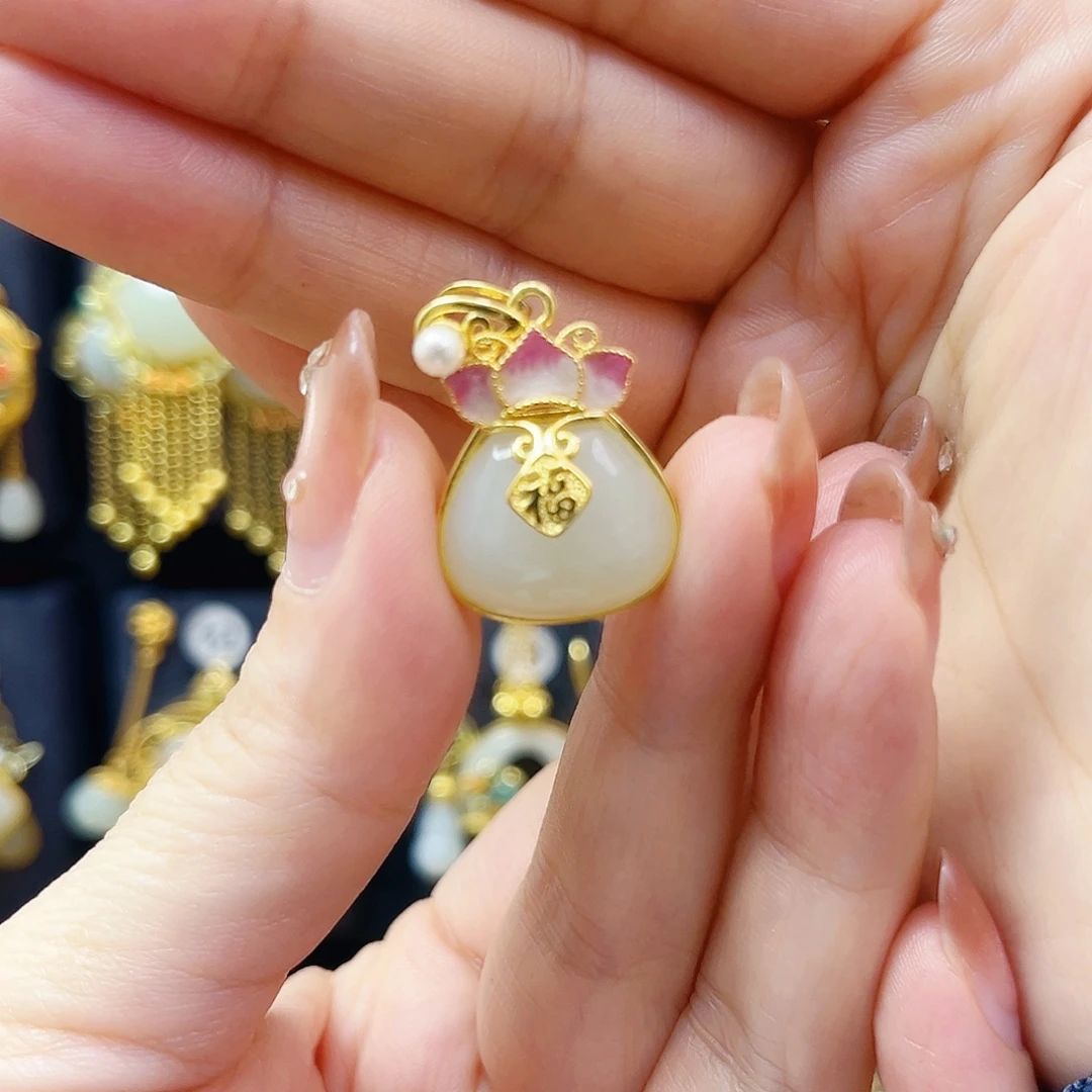 和田玉银S925镀金镶嵌颈饰