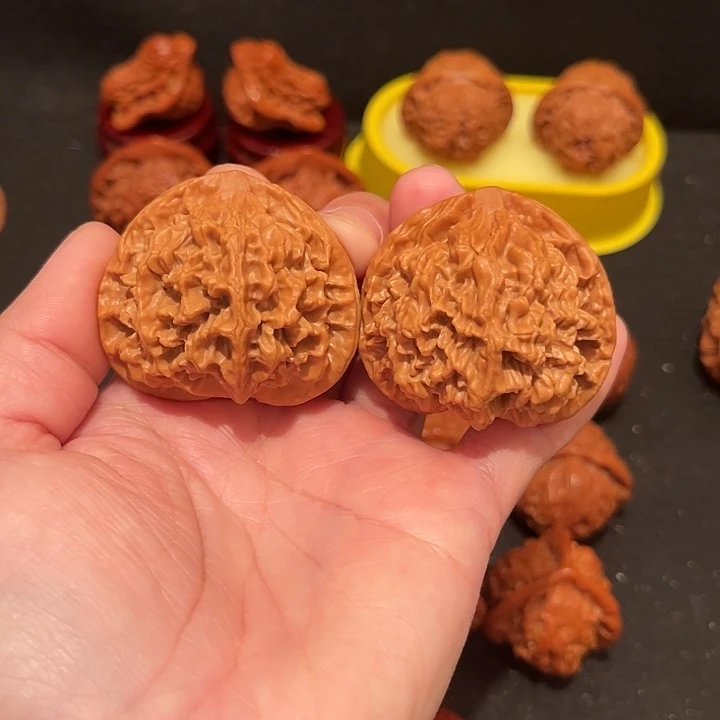 把件文玩核桃龙鳞纹帝王45