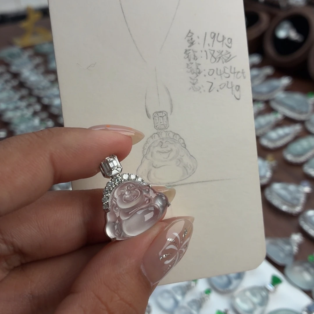 翡翠18K金镶嵌颈饰佛公