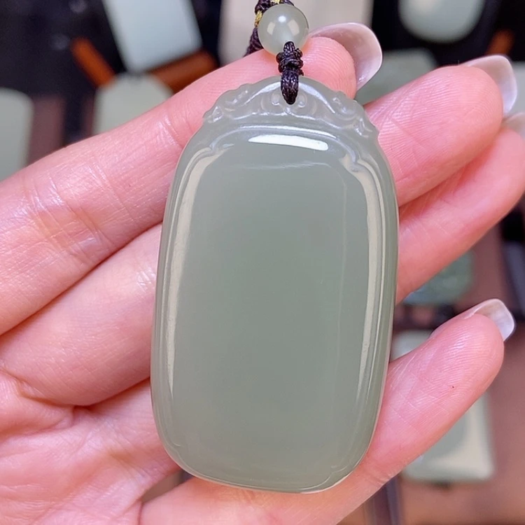 【闪购商品】颈饰未镶嵌和田玉