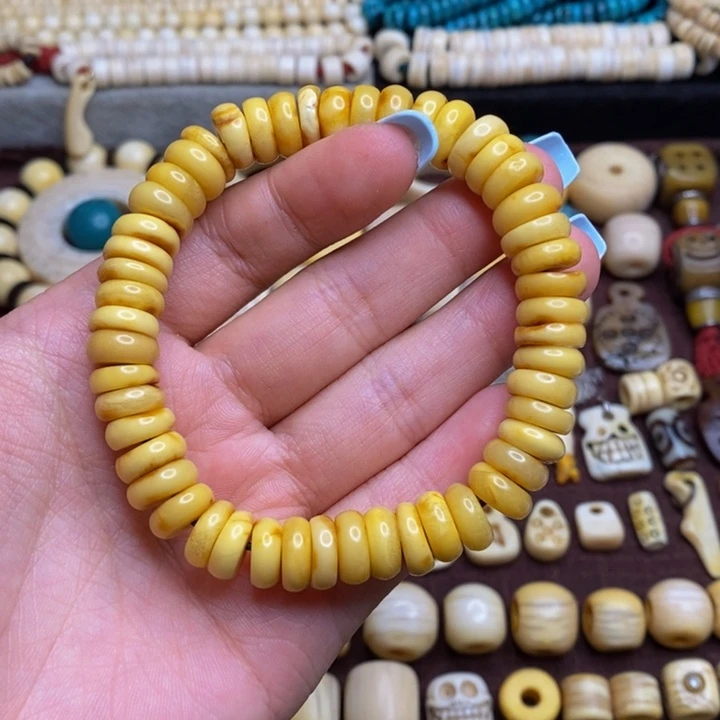 藏传文玩蜜蜜手串漏价出