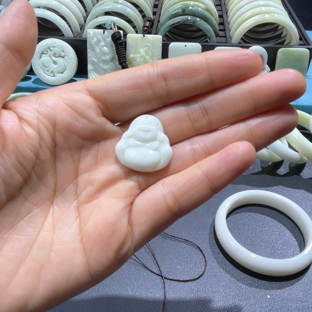 蓝田玉（蛇纹石化大理石玉）颈饰未镶嵌可****.