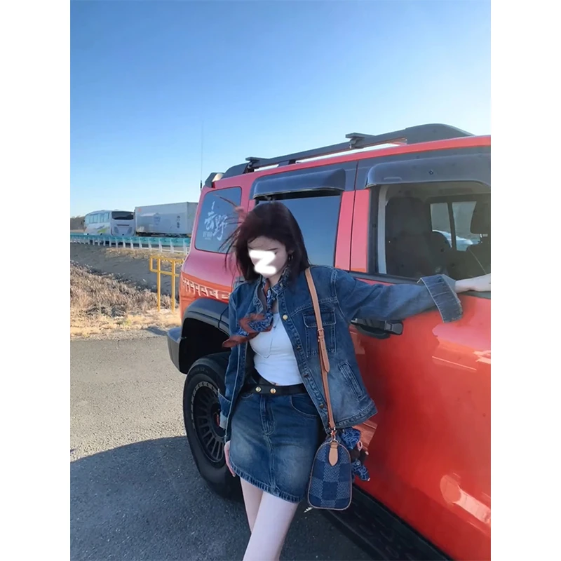 美式复古做旧牛仔外套女春秋新款设计感宽松显瘦百搭短款夹克上衣