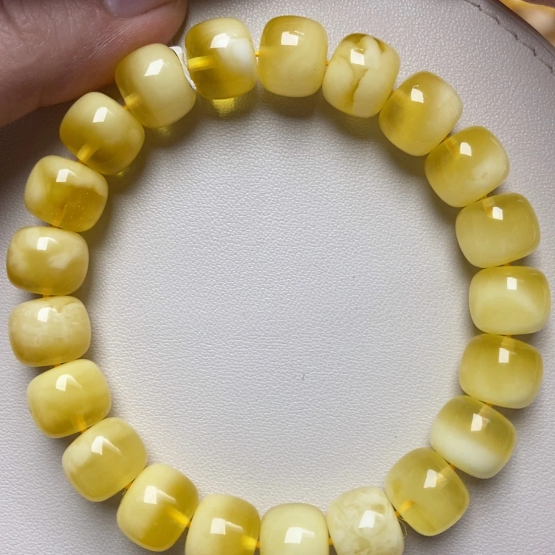 蜜蜡未镶嵌珠宝奇石238