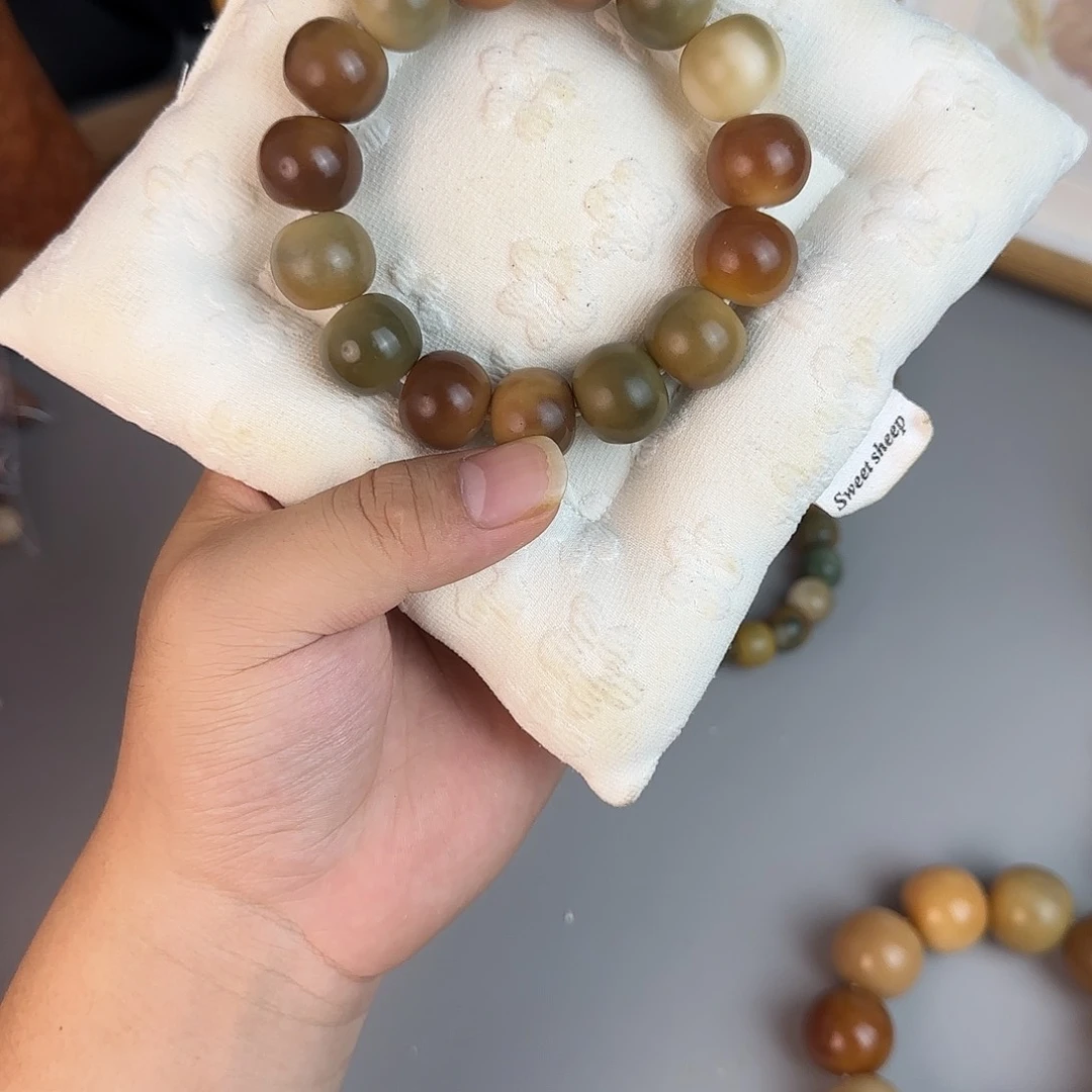 吊坠菩提根/象牙果干磨18