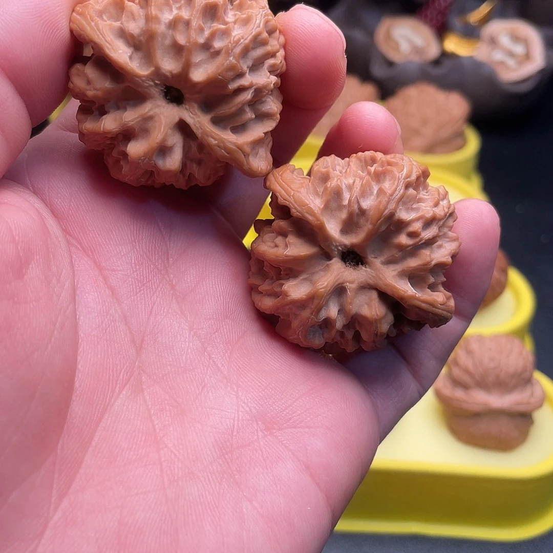 文玩核桃吊坠苹果44