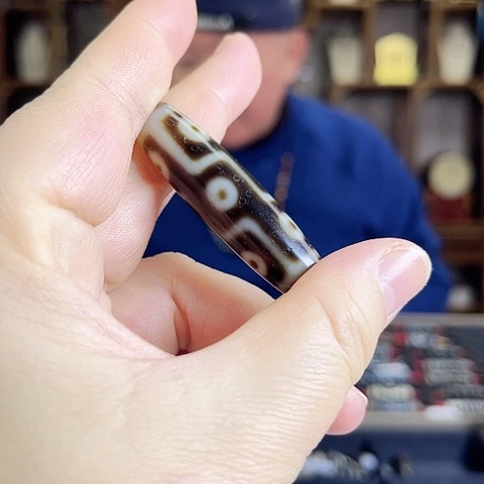 玛瑙/玉髓颈饰合金