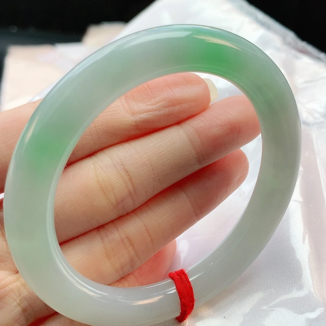 未镶嵌手镯翡翠55圆条882022