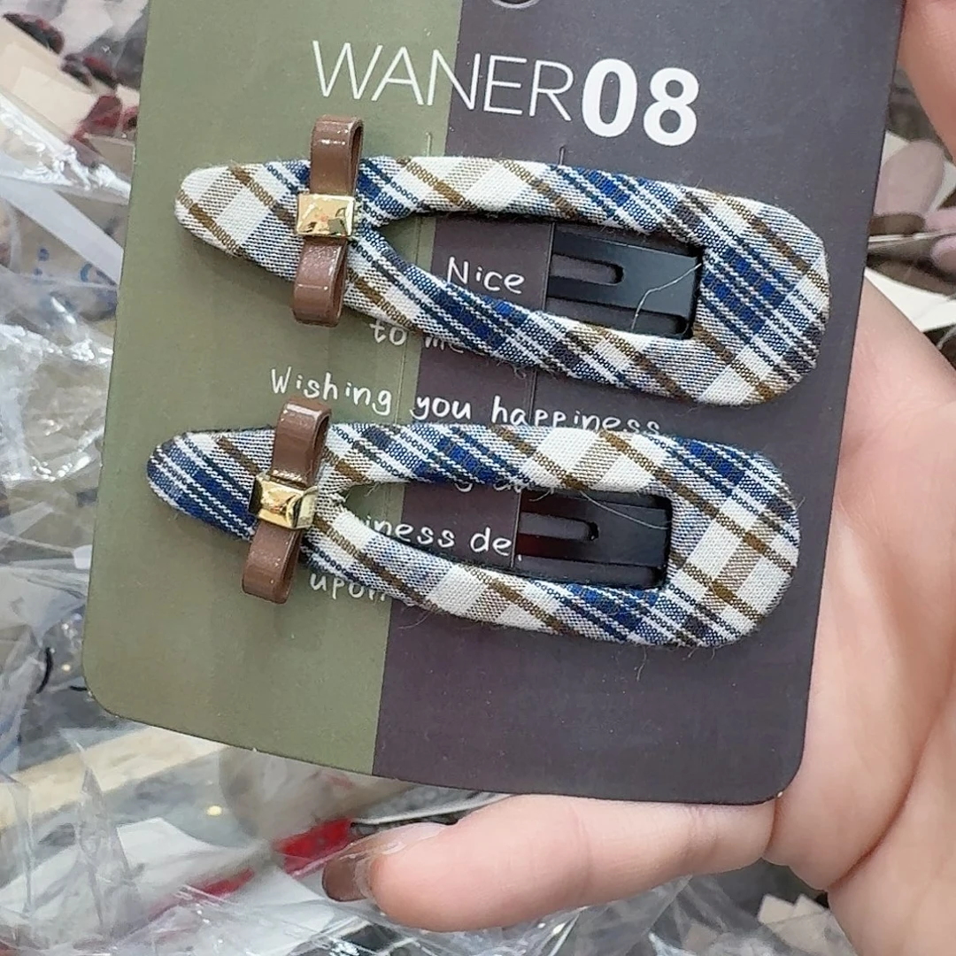 皮质铁合金格子蝴蝶结