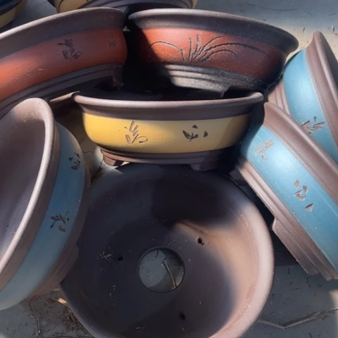 紫砂花盆100-8。