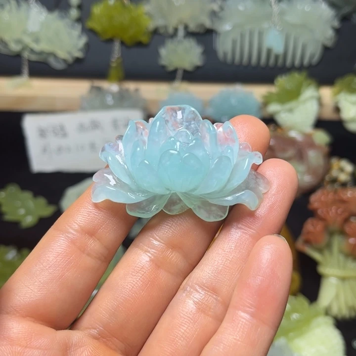 晶***蛇纹石玉未镶嵌颈饰