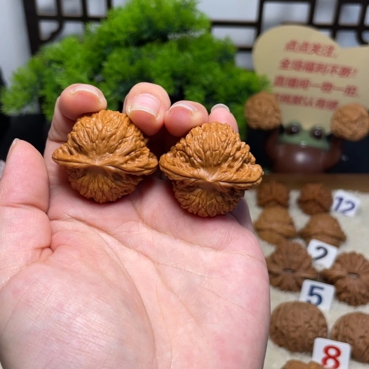 文玩核桃把件乾隆磨35闪12