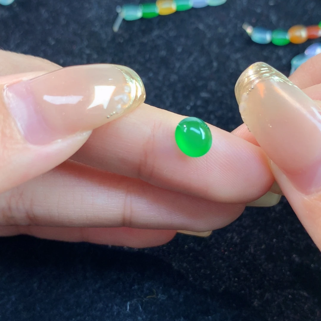 翡翠裸石6.7/6/3.60