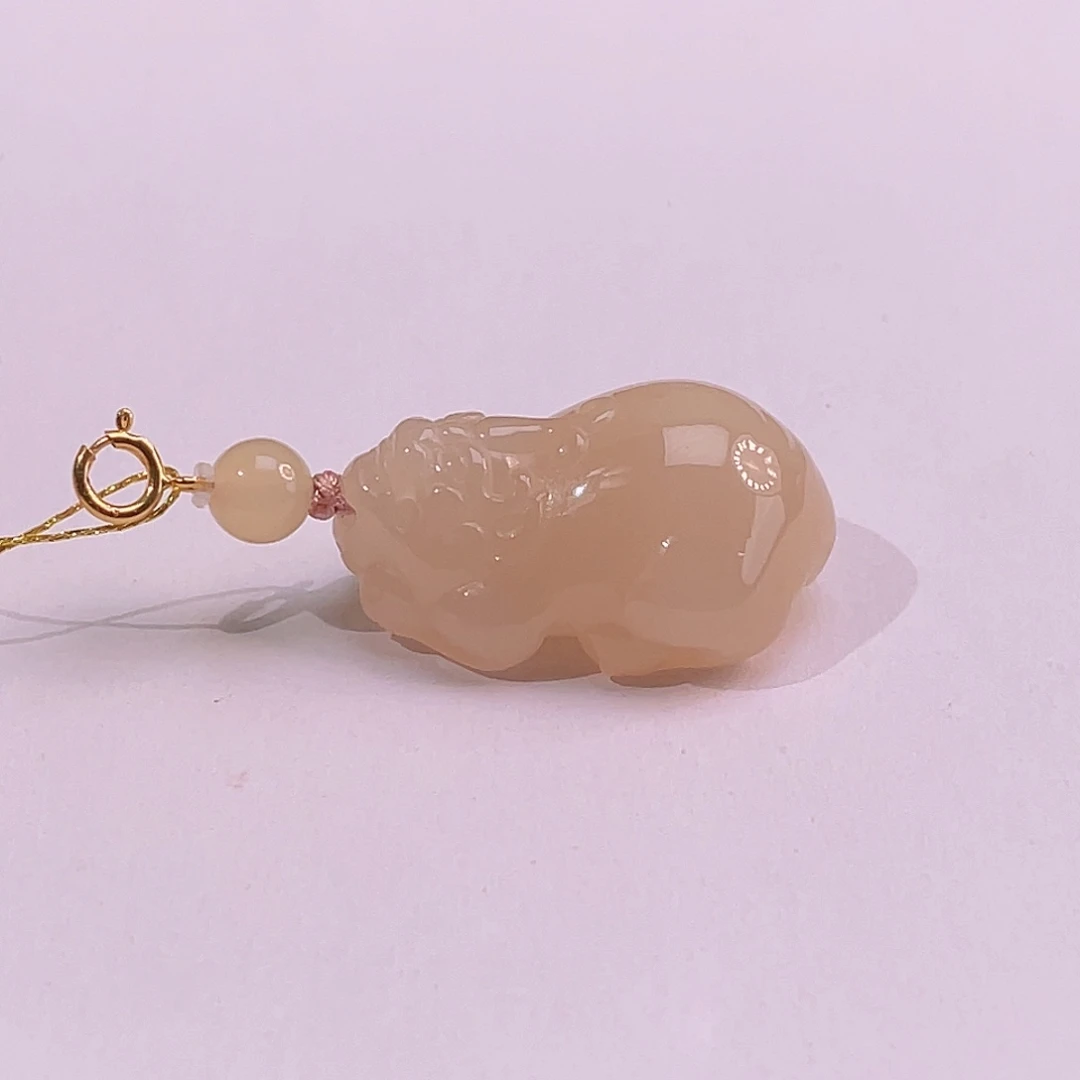 吊坠(不含链)18K金镶嵌和田玉藕粉红粉貔貅吊坠