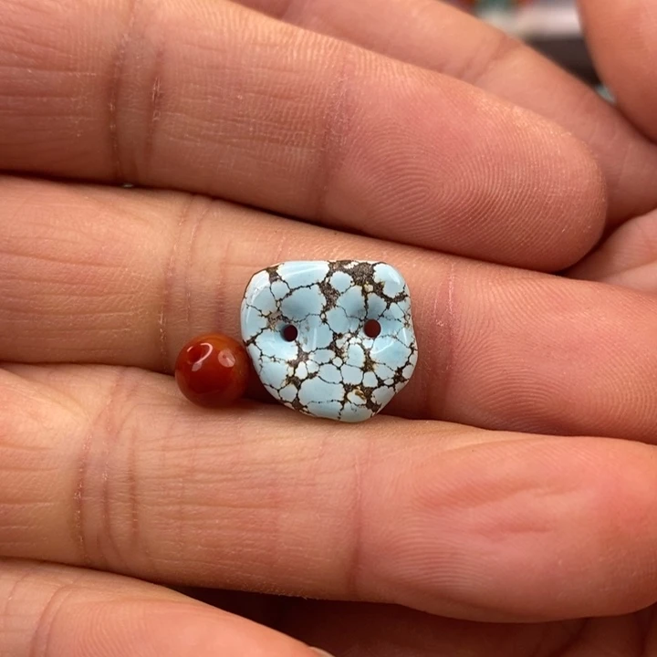 南红玛瑙未镶嵌珠宝奇石