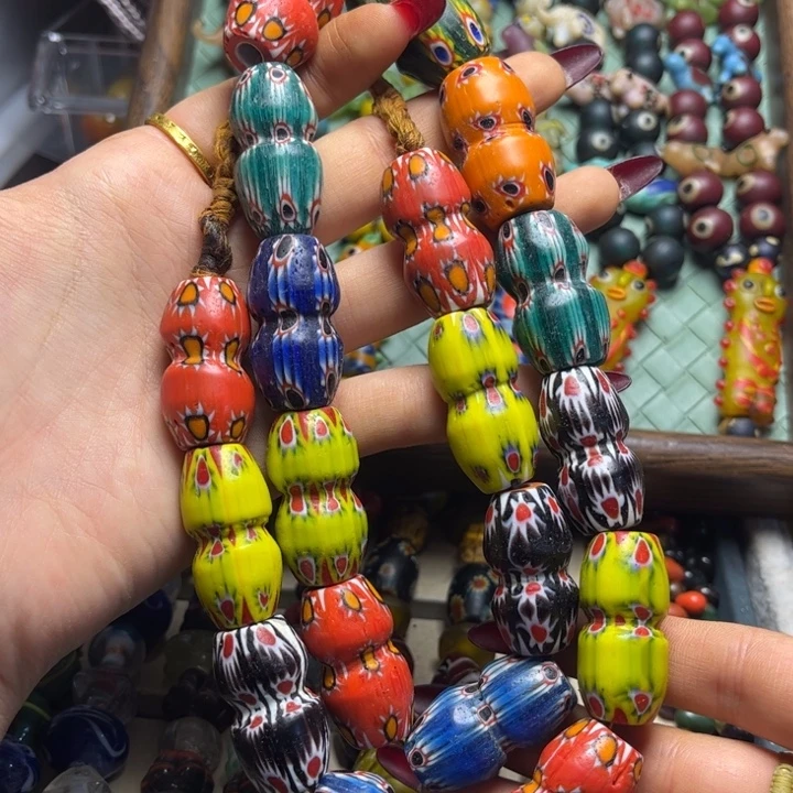 颈饰玻璃3958 雪佛兰一条