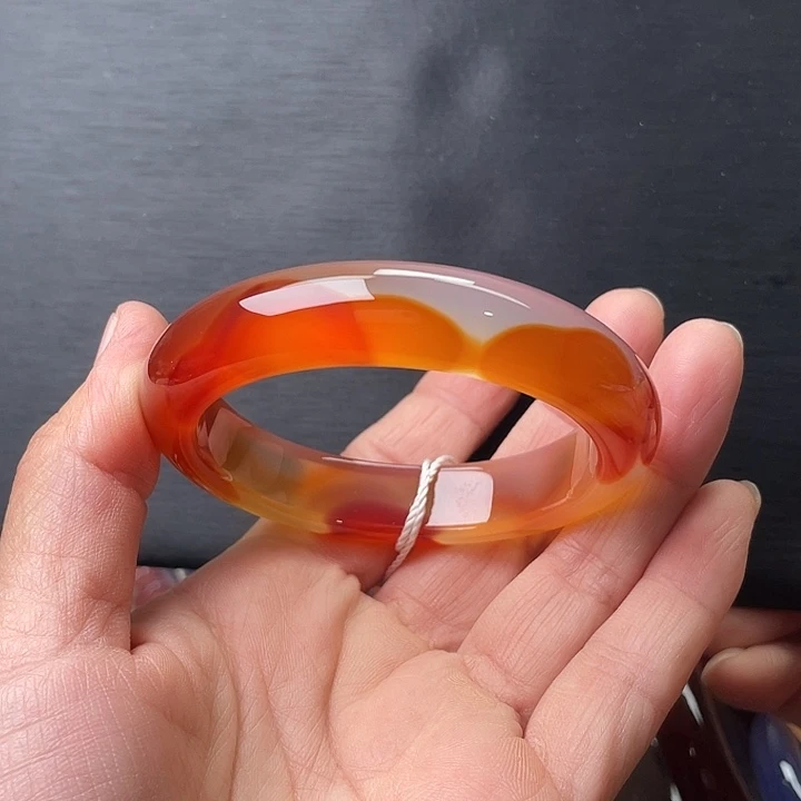 手镯玛瑙/玉髓未镶嵌55