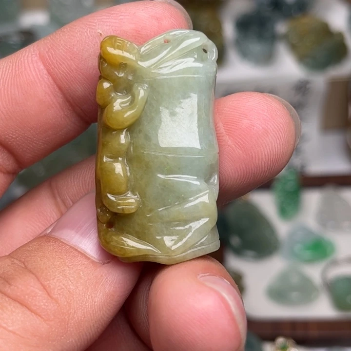 颈饰未镶嵌翡翠竹节