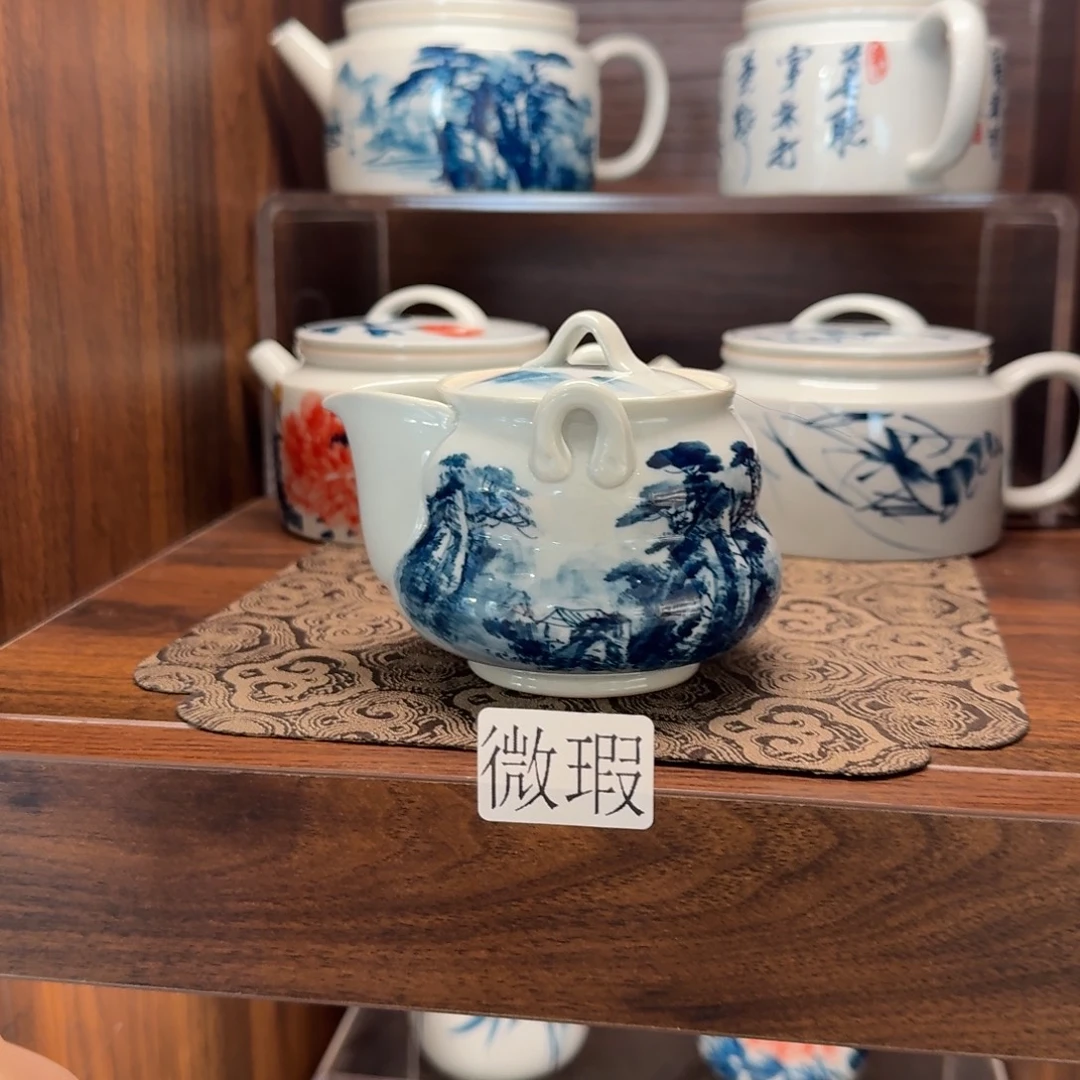 釉下手绘茶具微瑕