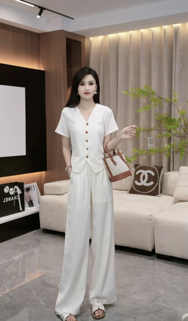 轻熟风时尚减龄套装女夏季纯色V领气质短袖衬衫高腰阔腿裤两件套