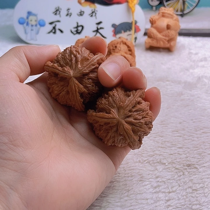 把件文玩核桃ㅤ****ㅤ三棱
