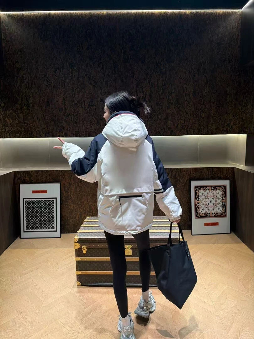 链接04【香港0盈盈】Y2630新款高端轻奢时尚潮流男女同款羽绒服