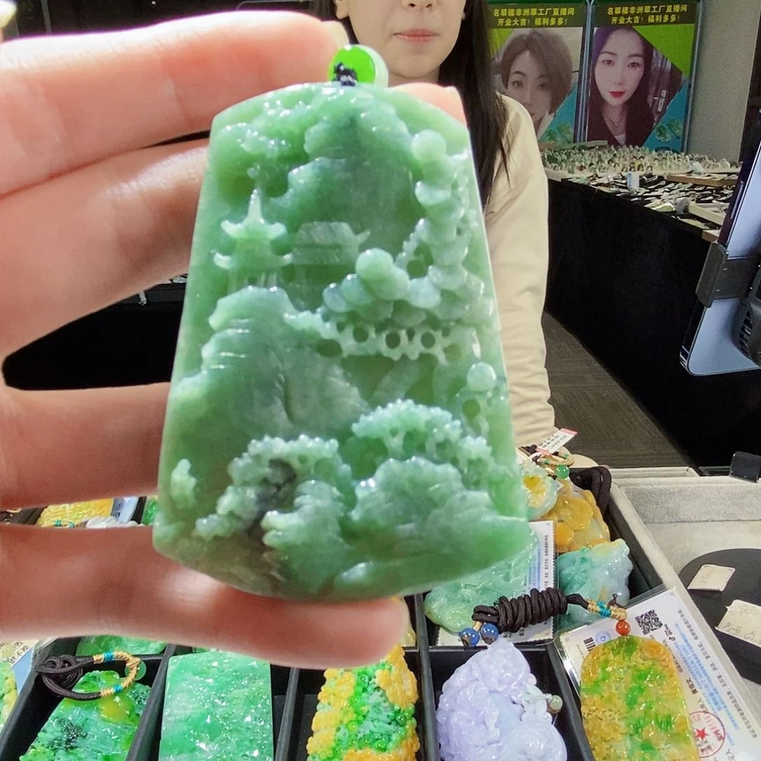 颈饰未镶嵌翡翠翡翠