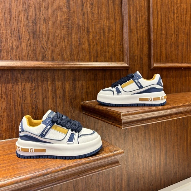 【文麒潮鞋】秋季新款男鞋皮面欧洲站轻奢百搭时尚简约潮流休闲鞋