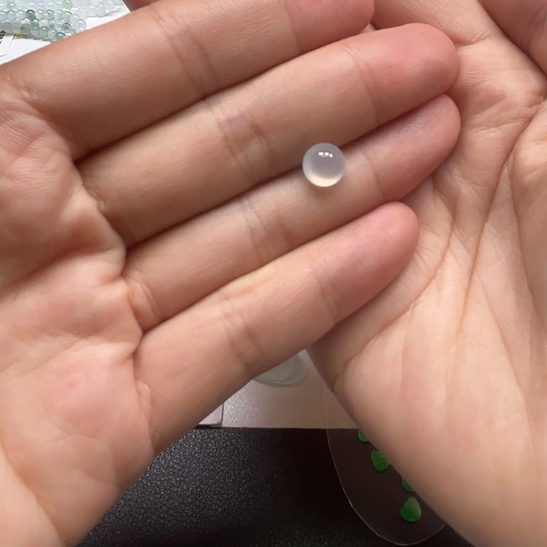 翡翠裸石缅甸翡翠