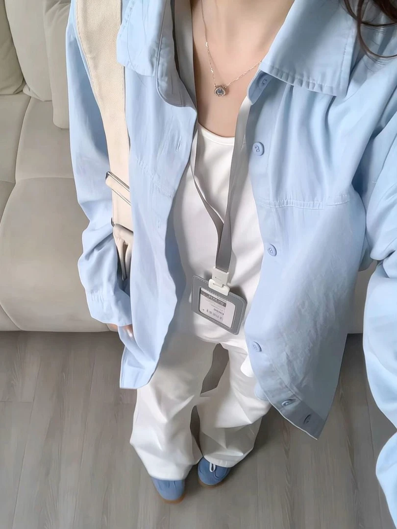 法式独特别致纯棉衬衫女早秋新款翻领长袖衬衣外穿防晒开衫外套潮