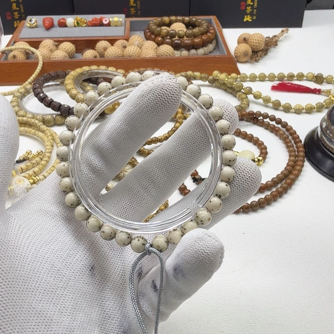 星月菩提吊坠12梵天糯冰绿背大眼睛通体7圆手持一物一图