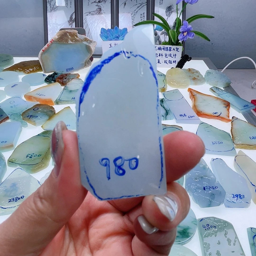 定制翡翠未镶嵌定制翡翠未镶嵌