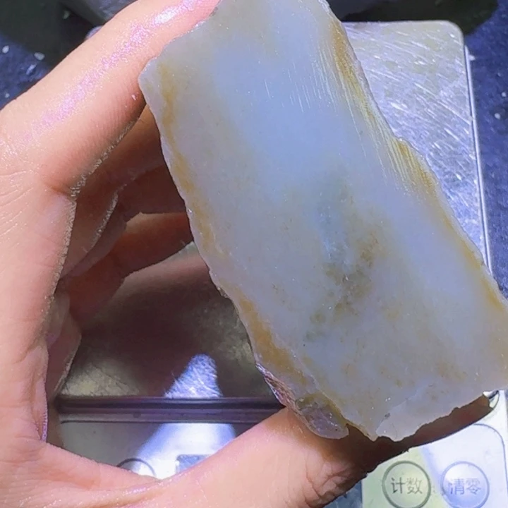和田玉未镶嵌珠宝半成品
