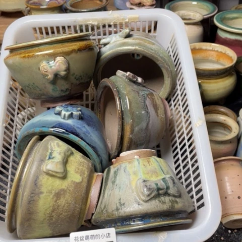 紫砂花盆微瑕547口径8厘米左右