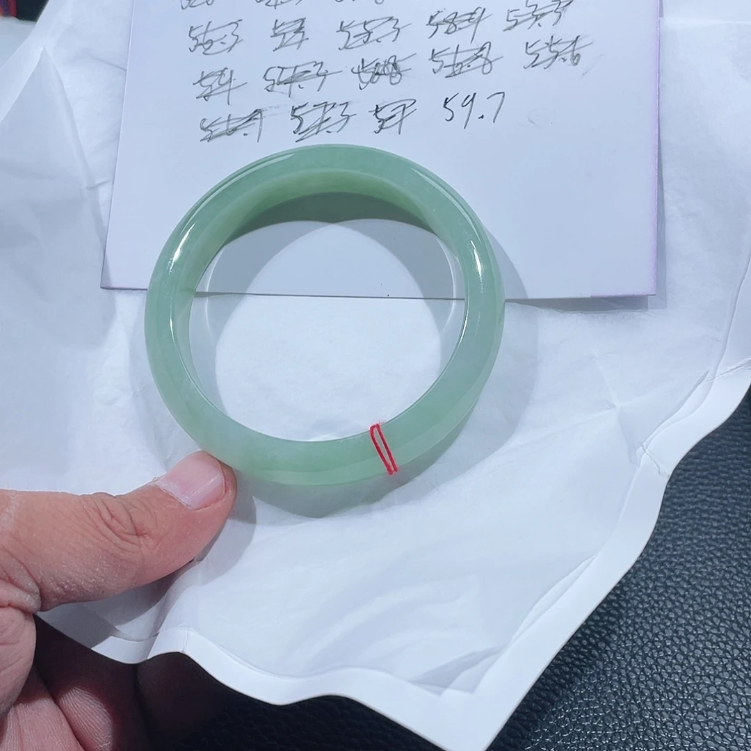 翡翠未镶嵌手镯天然翡翠手镯