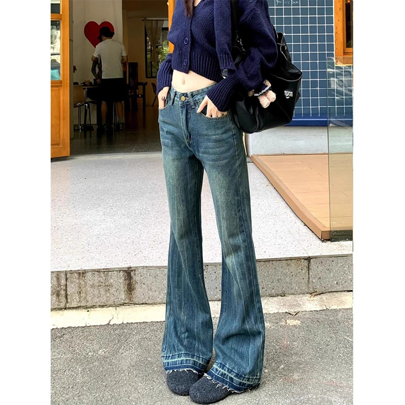 大码美式复古微喇牛仔裤女秋季胖mm宽松设计感辣妹显瘦拖地马蹄裤