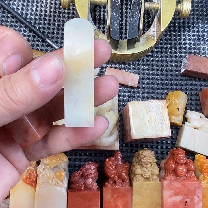 老挝石现场直播篆刻