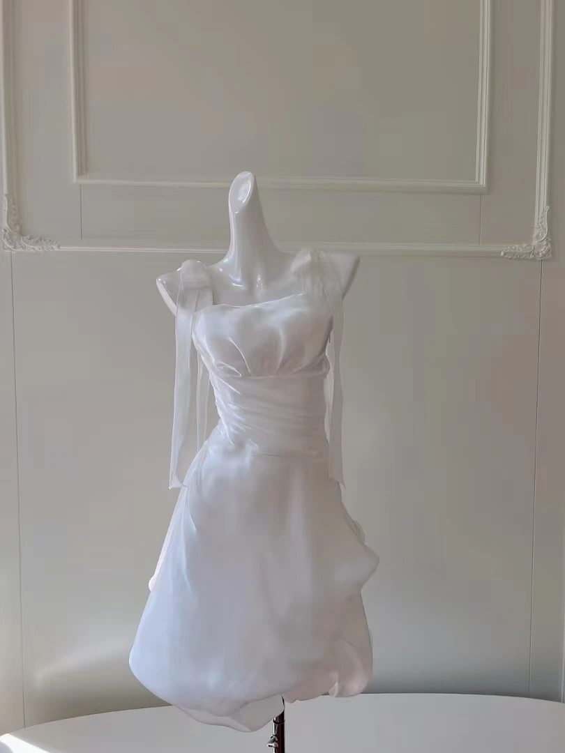 瑞瑞服饰工厂⑩.⑨⑨叫到名字下单备注编码尾货样衣默认瑕疵介意勿拍