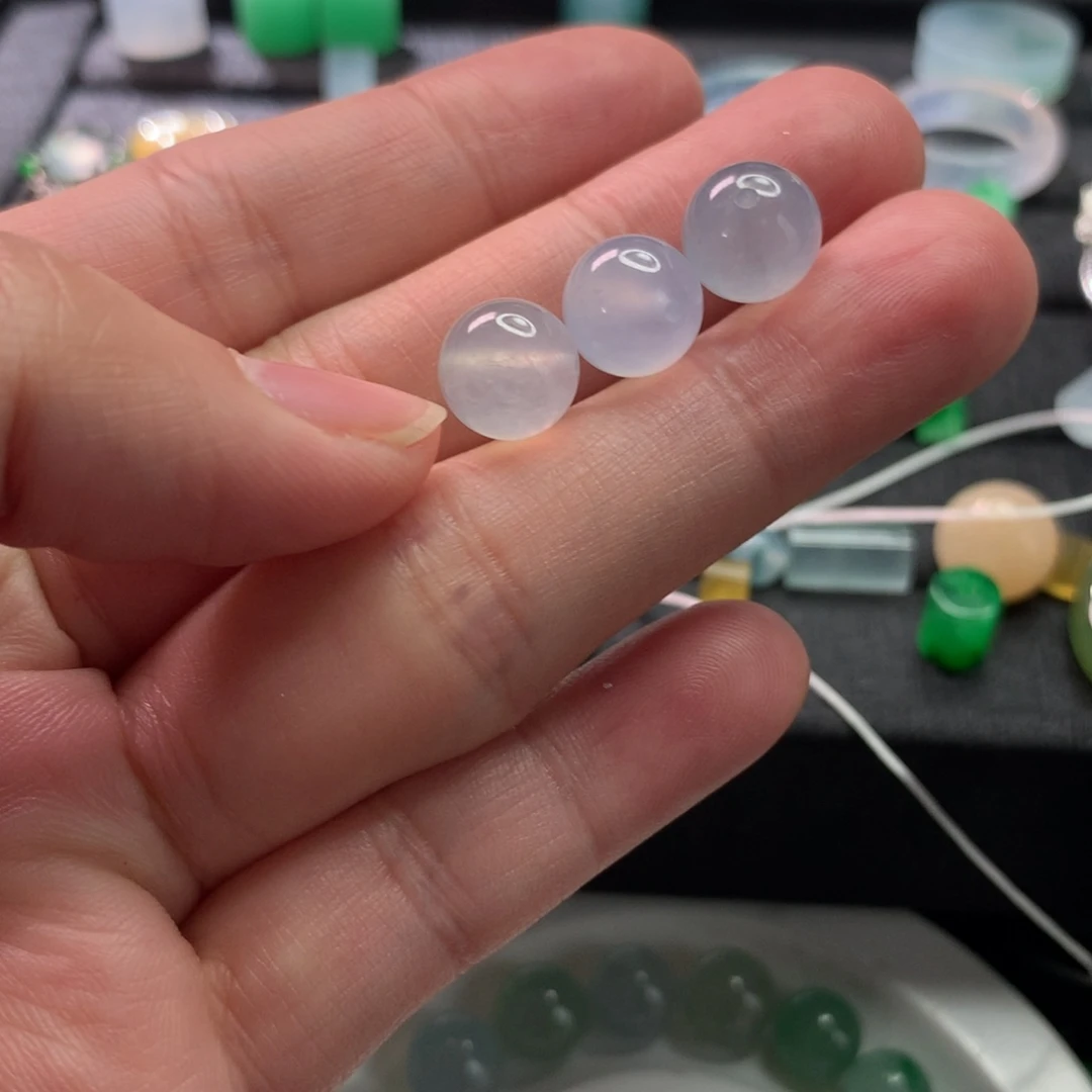 定制翡翠未镶嵌大****子3颗