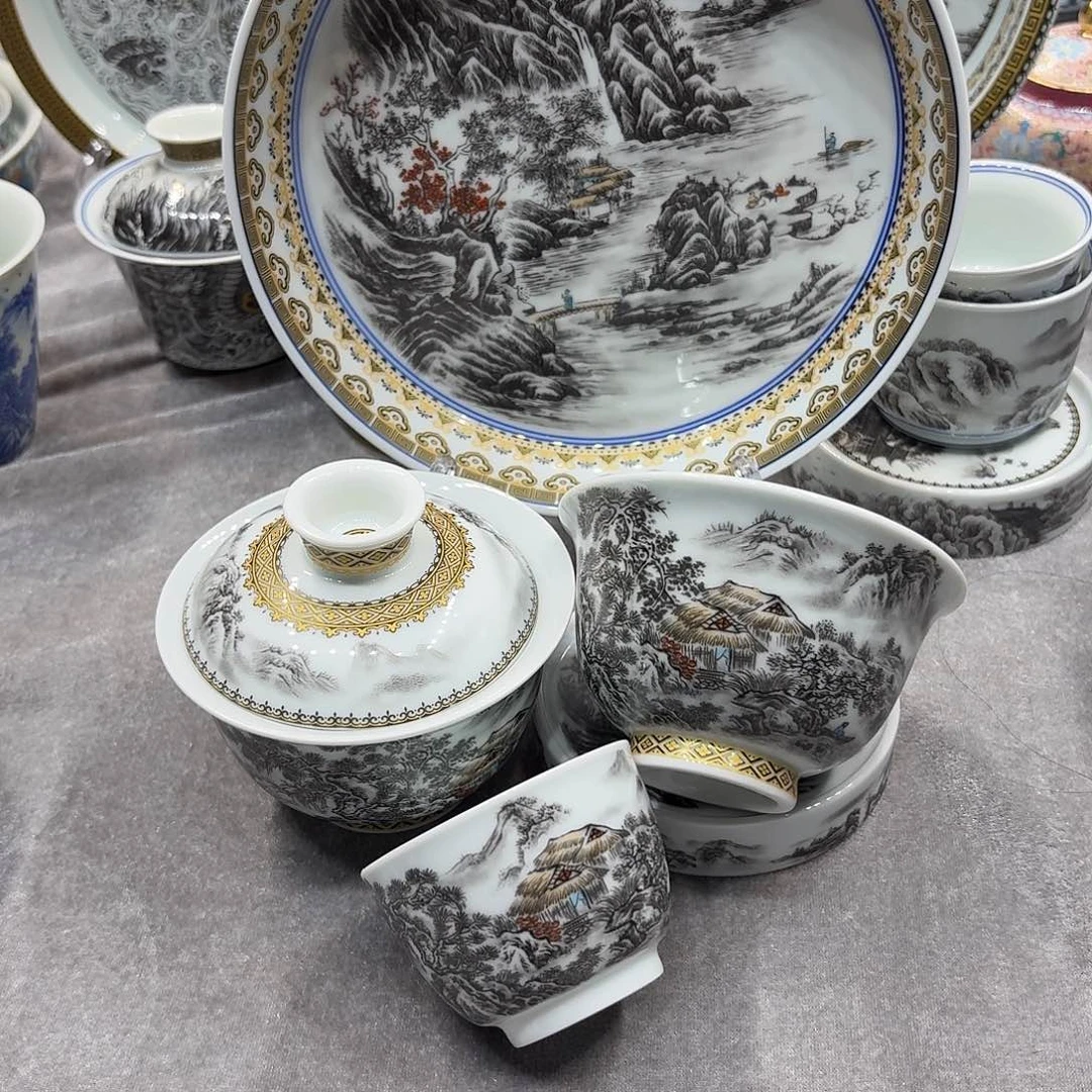 景德镇市和上海浦东新区