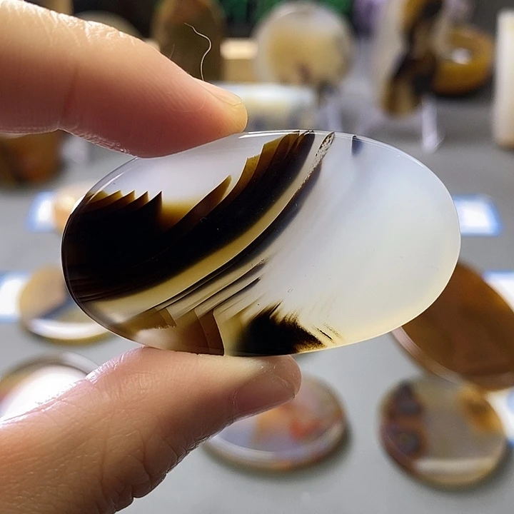 玛瑙/玉髓未镶嵌珠宝半成品188