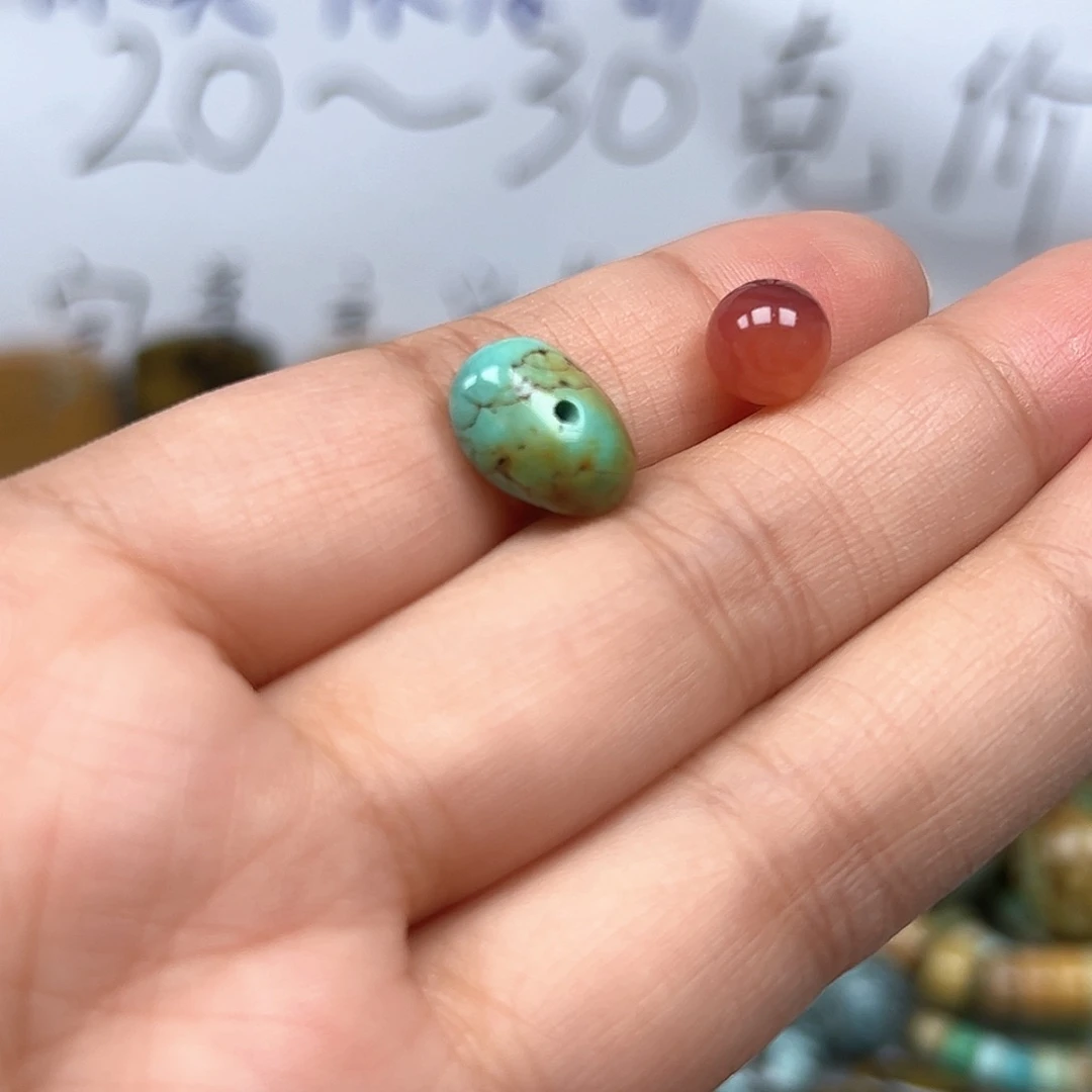 南红玛瑙未镶嵌珠宝奇石