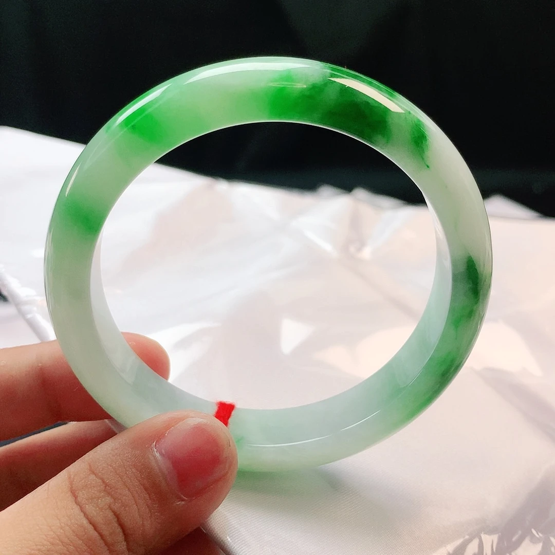 翡翠手镯未镶嵌58圈1590