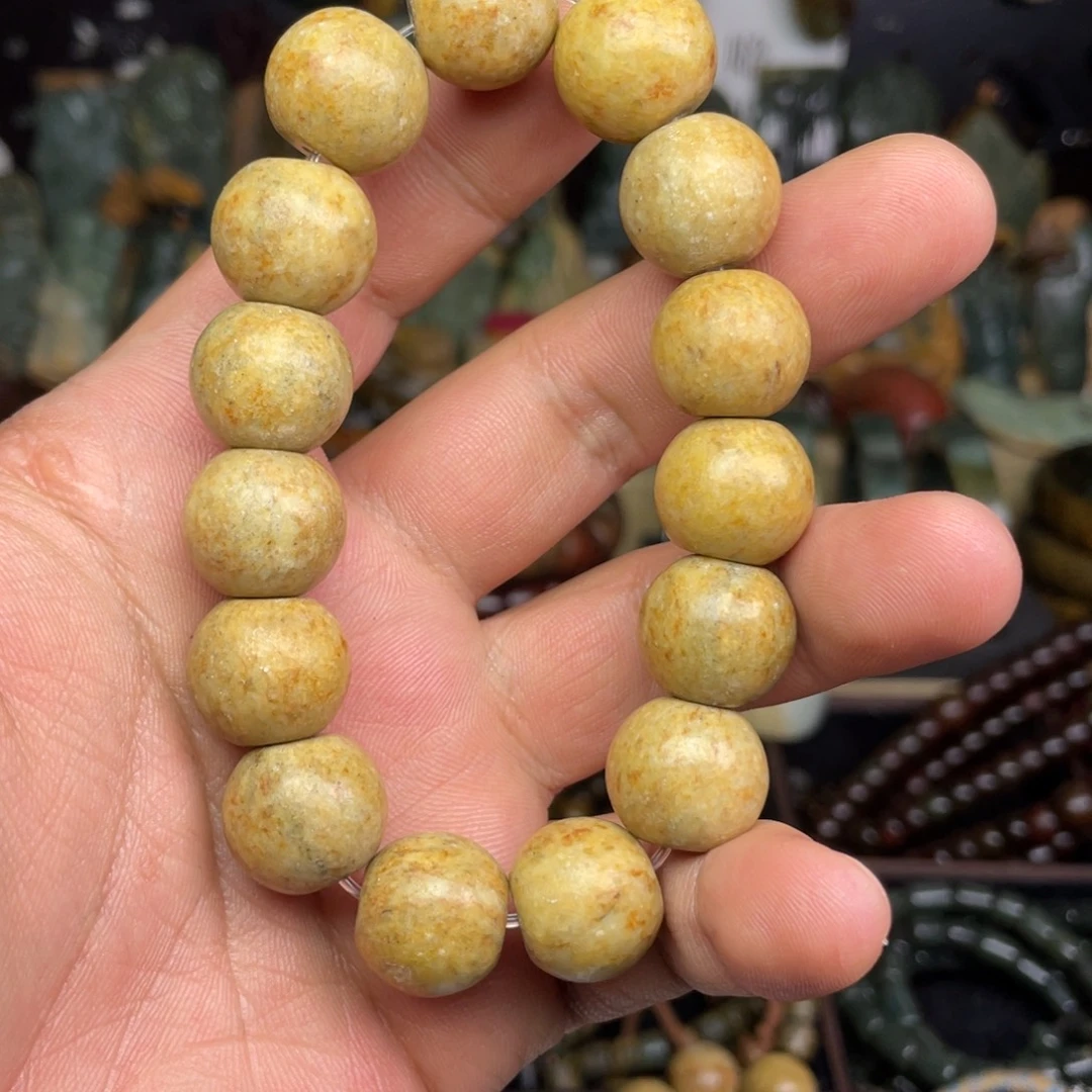岫岩河磨玉（透闪石质玉）未镶嵌颈饰卡16福利