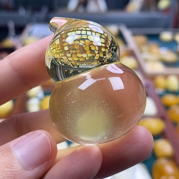 琥珀未镶嵌珠宝奇石27.17金珀葫芦吊坠