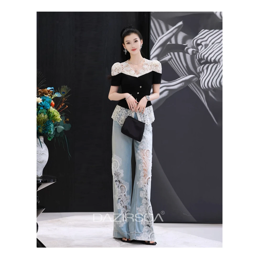 “不凋花影”时尚百搭拼接蕾丝花朵个性镂空T恤 AA153